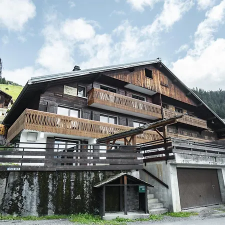 Apartamento 5 Pieces, 4 Chambres, Animaux Admis, Parking *
